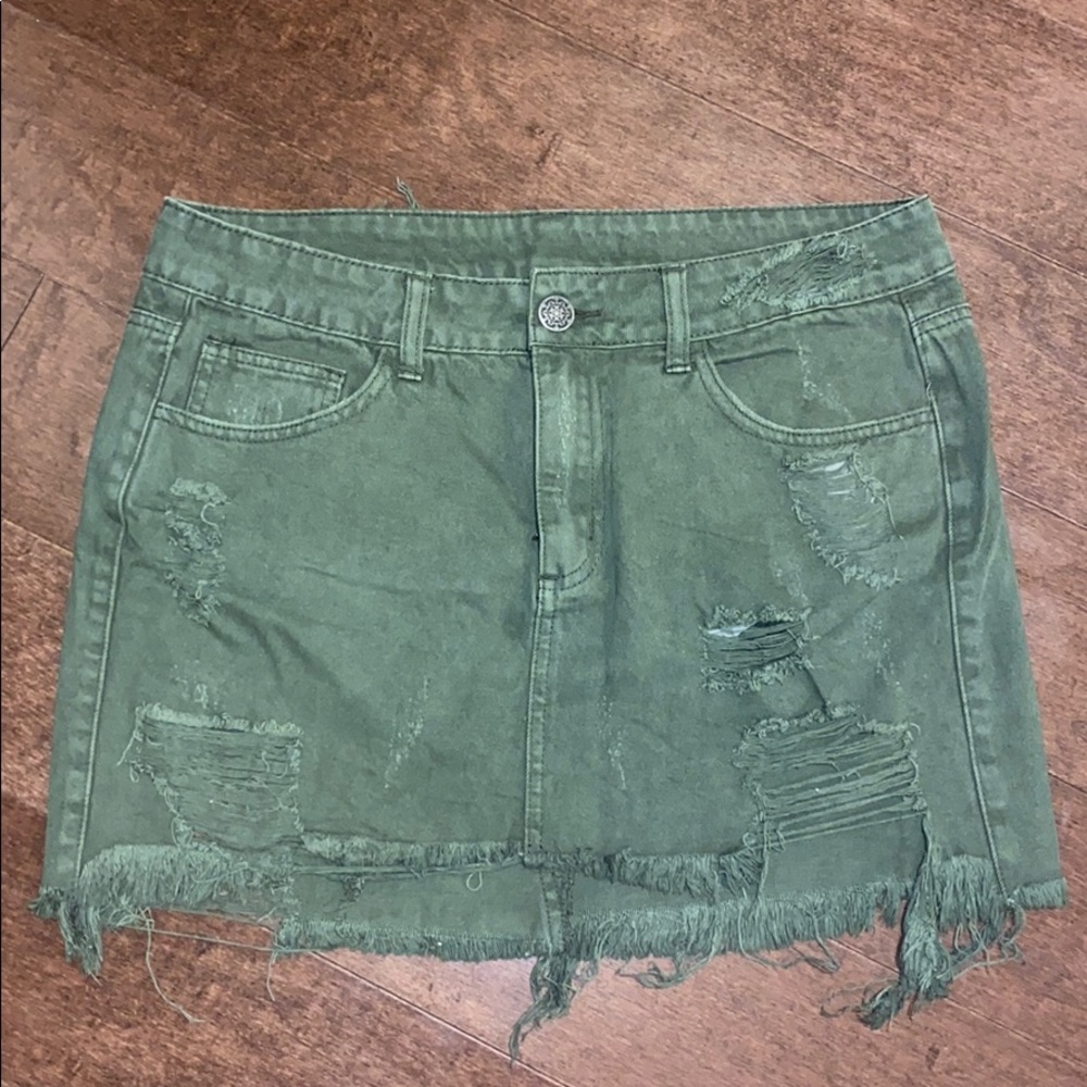 Green denim skirt